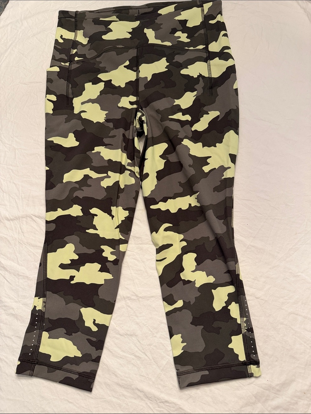 Lululemon Base Pace capri Yellow & Gray Camo Capri Leggings
